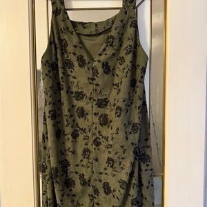 SHEIN Green and Black Floral Midi Dress